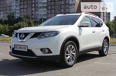 Внедорожник / Кроссовер Nissan X-Trail 2014 в Днепре