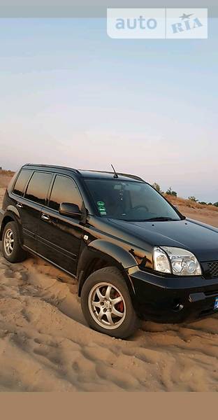 Позашляховик / Кросовер Nissan X-Trail 2006 в Вараші