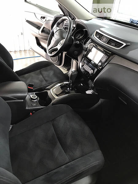 Позашляховик / Кросовер Nissan X-Trail 2014 в Городищеві