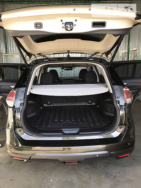 Позашляховик / Кросовер Nissan X-Trail 2014 в Городищеві