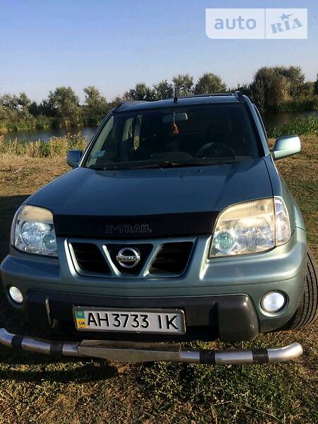 Универсал Nissan X-Trail 2002 в Розовке