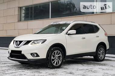 Внедорожник / Кроссовер Nissan X-Trail 2017 в Киеве