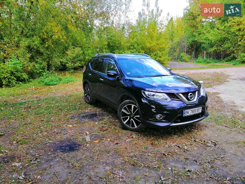 Позашляховик / Кросовер Nissan X-Trail 2014 в Рівному