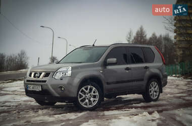 Внедорожник / Кроссовер Nissan X-Trail 2010 в Дрогобыче