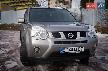 Внедорожник / Кроссовер Nissan X-Trail 2010 в Дрогобыче