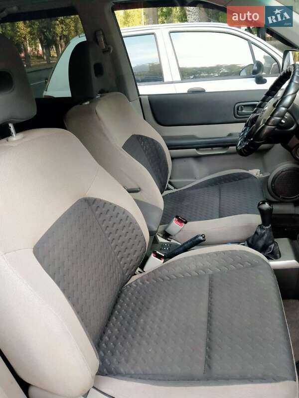 Внедорожник / Кроссовер Nissan X-Trail 2003 в Николаеве