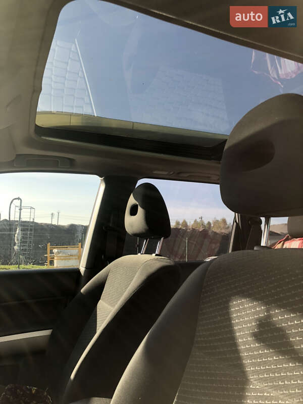 Позашляховик / Кросовер Nissan X-Trail 2012 в Любомлі