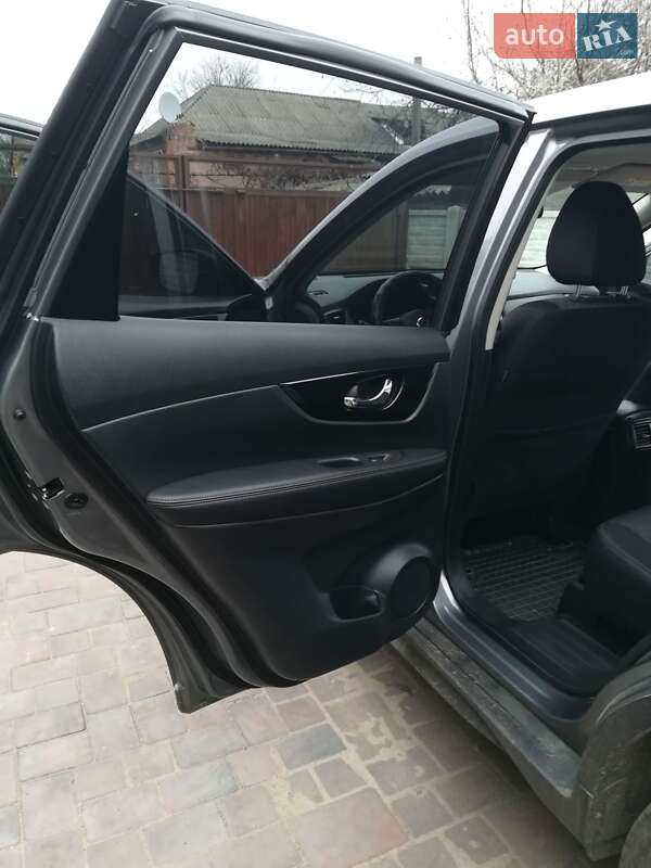 Внедорожник / Кроссовер Nissan X-Trail 2018 в Киеве фото 10 Внедорожник / Кроссовер Nissan X-Trail 2018 в Киеве