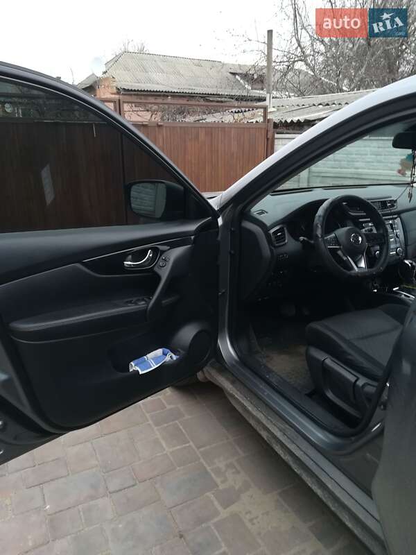 Внедорожник / Кроссовер Nissan X-Trail 2018 в Киеве фото 12 Внедорожник / Кроссовер Nissan X-Trail 2018 в Киеве