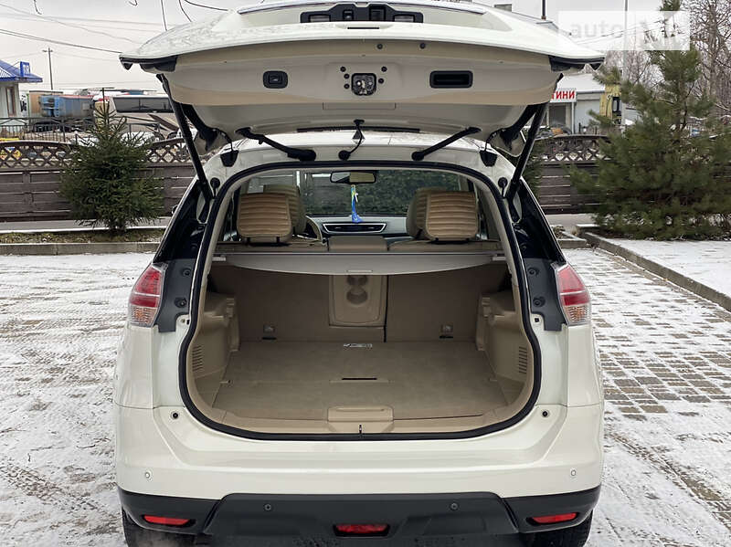 Внедорожник / Кроссовер Nissan X-Trail 2015 в Тернополе