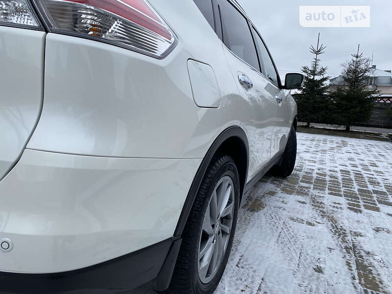 Внедорожник / Кроссовер Nissan X-Trail 2015 в Тернополе