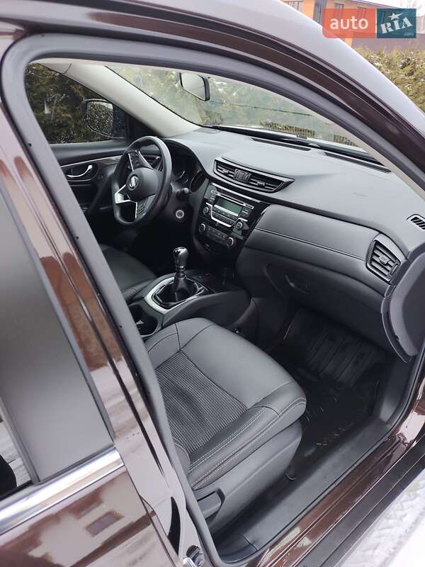 Внедорожник / Кроссовер Nissan X-Trail 2018 в Киеве