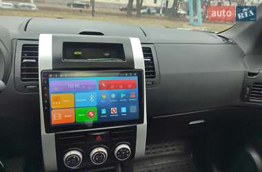Внедорожник / Кроссовер Nissan X-Trail 2011 в 