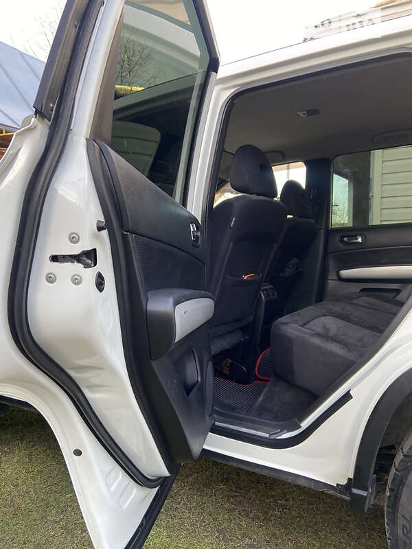 Внедорожник / Кроссовер Nissan X-Trail 2010 в Богородчанах