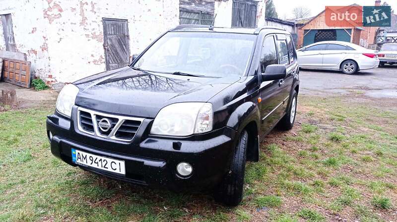 Позашляховик / Кросовер Nissan X-Trail 2002 в Радомишлі