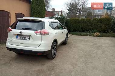 Внедорожник / Кроссовер Nissan X-Trail 2016 в Демидовке