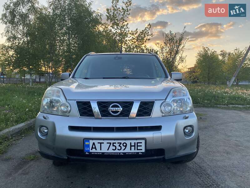 Позашляховик / Кросовер Nissan X-Trail 2008 в Івано-Франківську