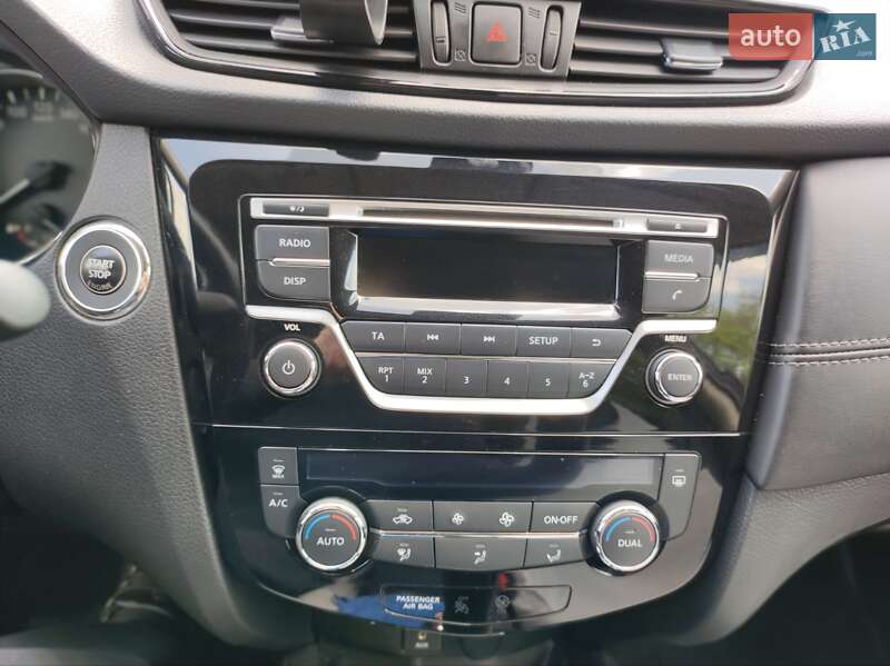 Позашляховик / Кросовер Nissan X-Trail 2018 в Першотравенську