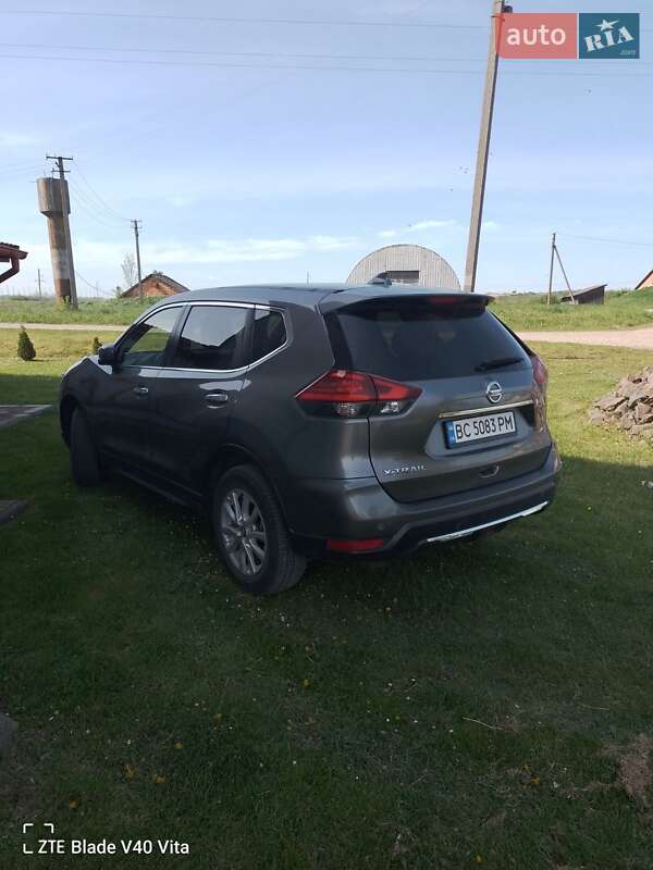 Внедорожник / Кроссовер Nissan X-Trail 2017 в Самборе