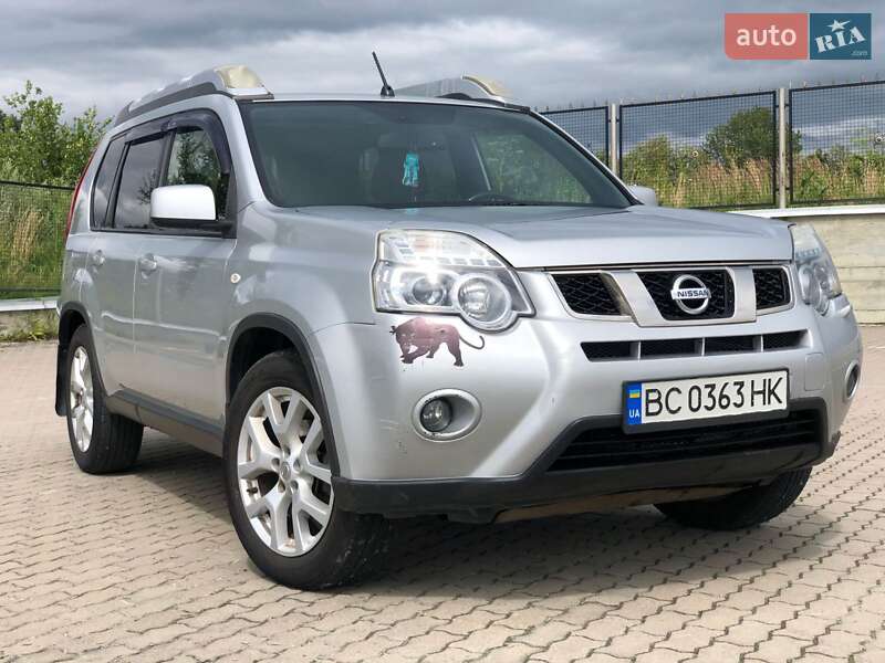 Позашляховик / Кросовер Nissan X-Trail 2012 в Трускавці