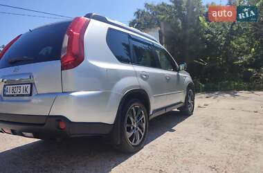 Внедорожник / Кроссовер Nissan X-Trail 2011 в 