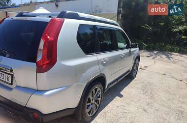 Внедорожник / Кроссовер Nissan X-Trail 2011 в 
