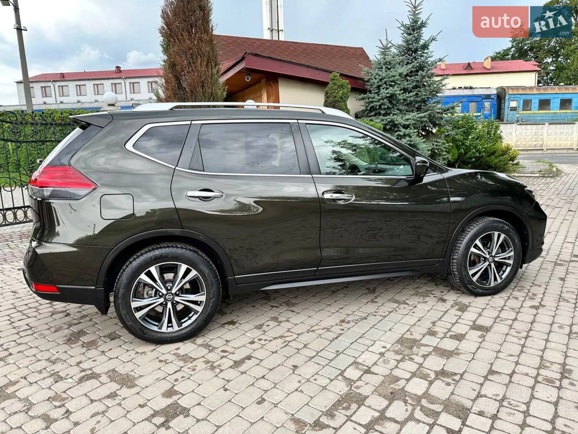 2017 Nissan X-Trail - мініатюра 12