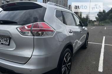 Внедорожник / Кроссовер Nissan X-Trail 2017 в Ковеле