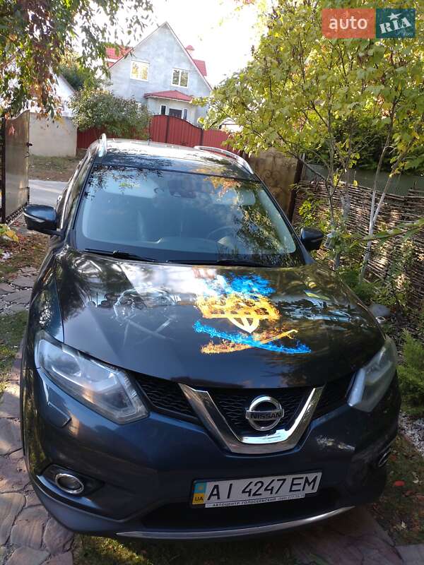 Внедорожник / Кроссовер Nissan X-Trail 2015 в Киеве