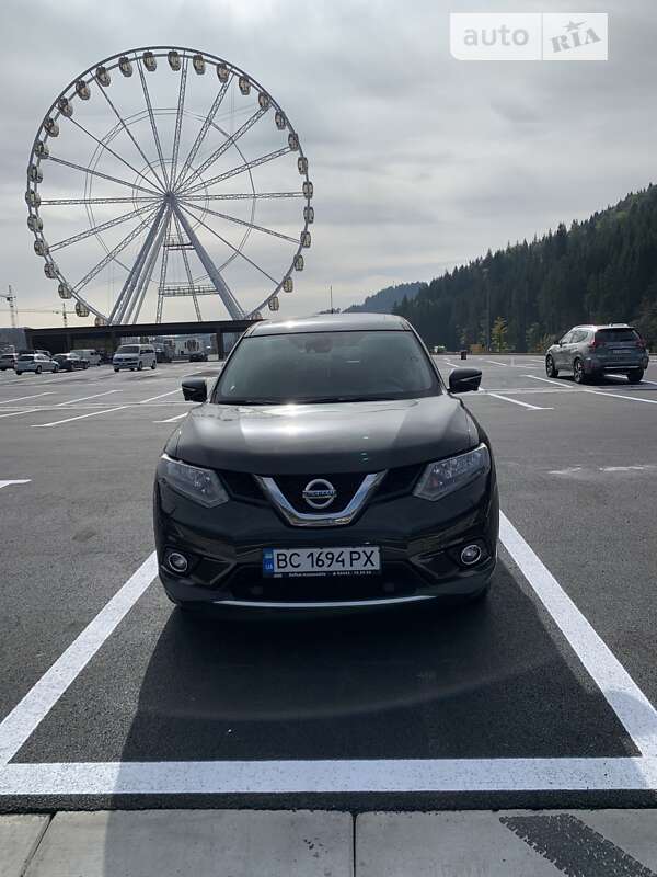 Nissan X-Trail 2015