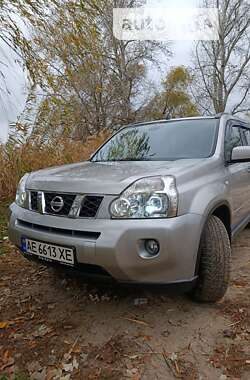 Внедорожник / Кроссовер Nissan X-Trail 2007 в Каменском