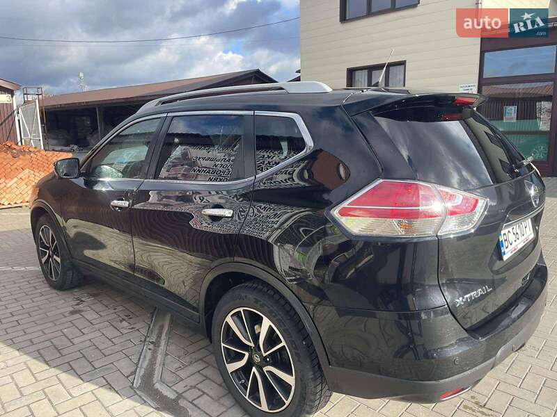 Позашляховик / Кросовер Nissan X-Trail 2014 в Володимирі