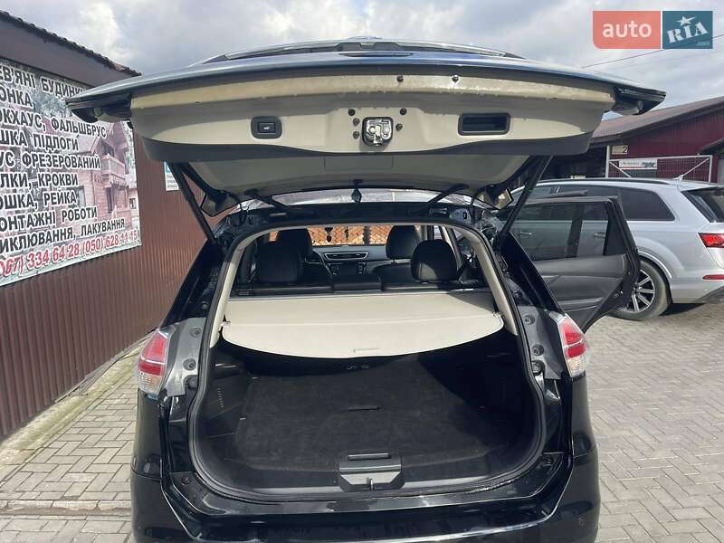 Позашляховик / Кросовер Nissan X-Trail 2014 в Володимирі