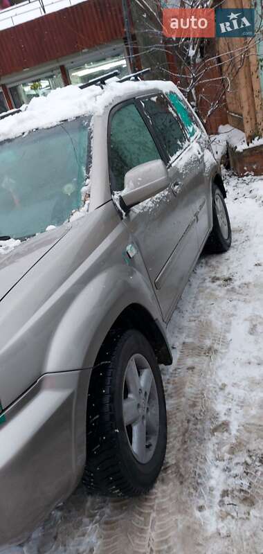 Внедорожник / Кроссовер Nissan X-Trail 2006 в Киеве