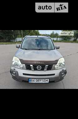 Внедорожник / Кроссовер Nissan X-Trail 2008 в Каменец-Подольском