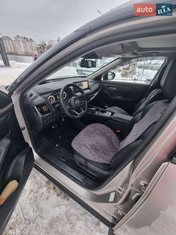 Внедорожник / Кроссовер Nissan X-Trail 2023 в Львове