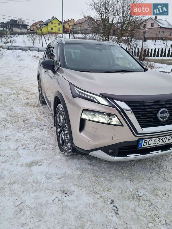 Внедорожник / Кроссовер Nissan X-Trail 2023 в Львове