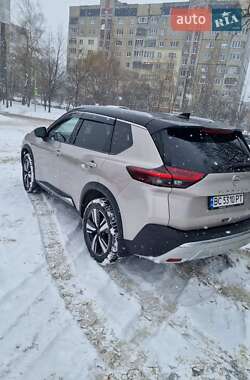 Позашляховик / Кросовер Nissan X-Trail 2023 в Львові