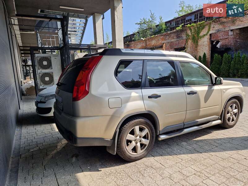 Позашляховик / Кросовер Nissan X-Trail 2008 в Львові