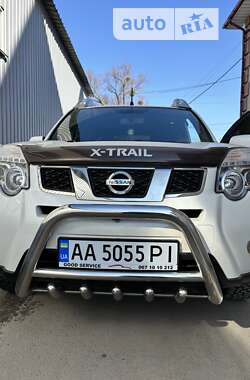 Позашляховик / Кросовер Nissan X-Trail 2013 в Києві