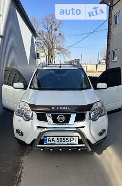 Позашляховик / Кросовер Nissan X-Trail 2013 в Києві