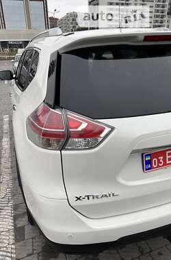 Внедорожник / Кроссовер Nissan X-Trail 2014 в Радивилове