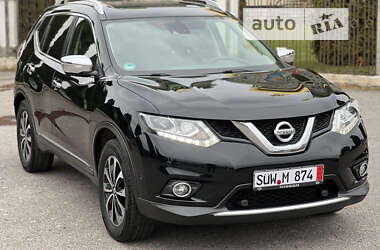 Позашляховик / Кросовер Nissan X-Trail 2015 в Дубні