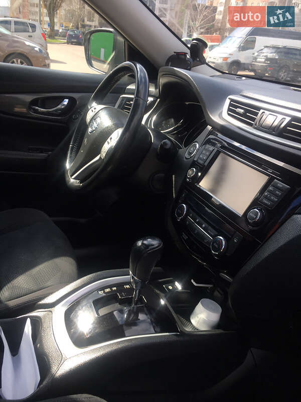 Внедорожник / Кроссовер Nissan X-Trail 2014 в Ровно