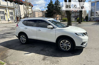 Позашляховик / Кросовер Nissan X-Trail 2014 в Тернополі