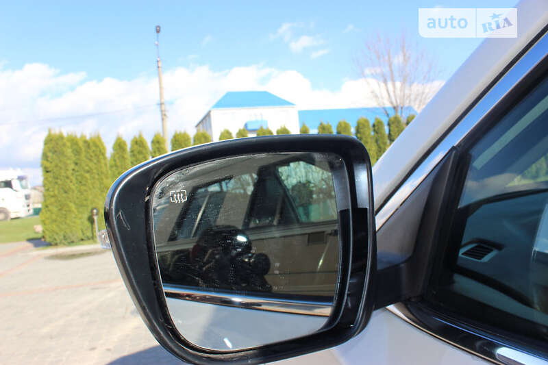 Позашляховик / Кросовер Nissan X-Trail 2015 в Дунаївцях