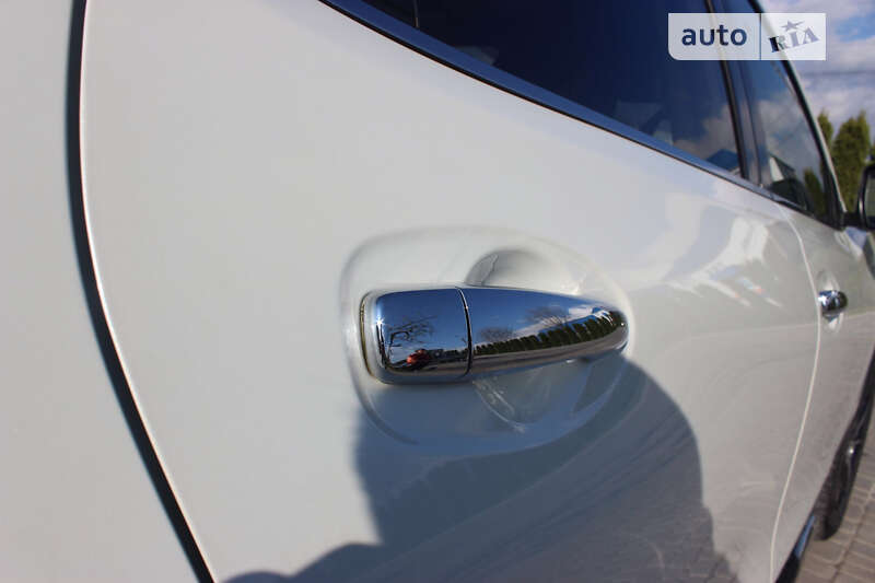 Позашляховик / Кросовер Nissan X-Trail 2015 в Дунаївцях