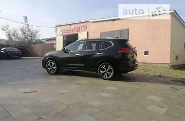 Внедорожник / Кроссовер Nissan X-Trail 2021 в Коростышеве