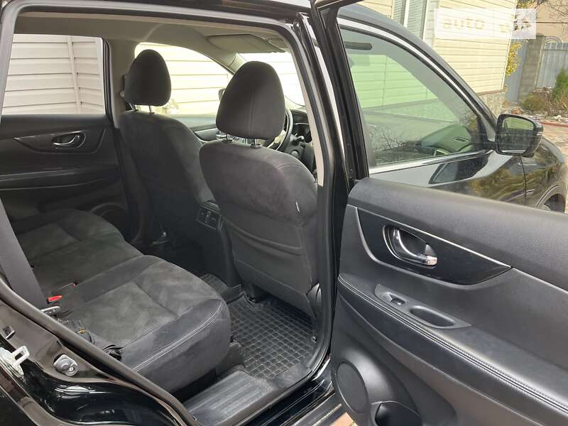 Внедорожник / Кроссовер Nissan X-Trail 2016 в Виннице