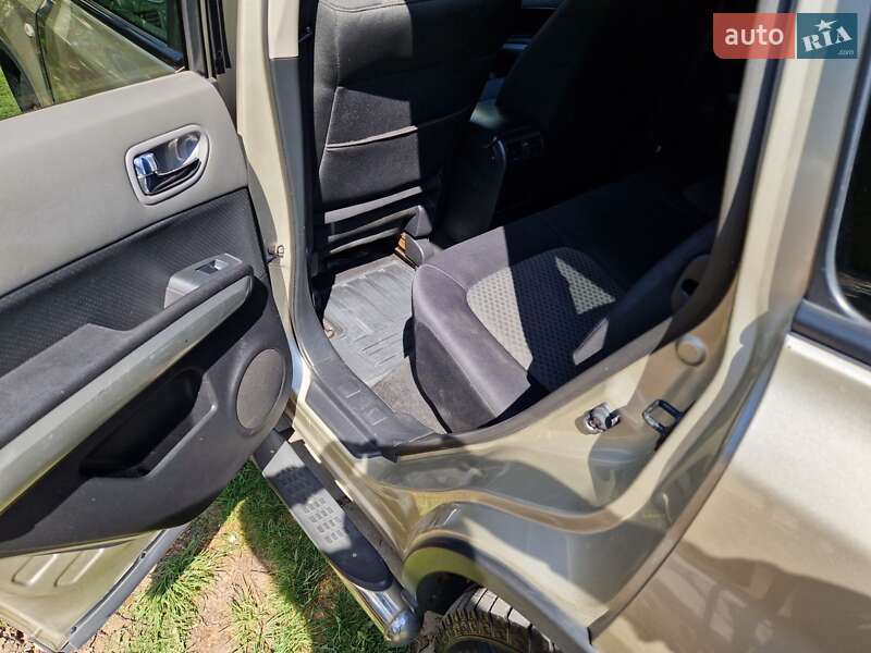 Позашляховик / Кросовер Nissan X-Trail 2008 в Львові
